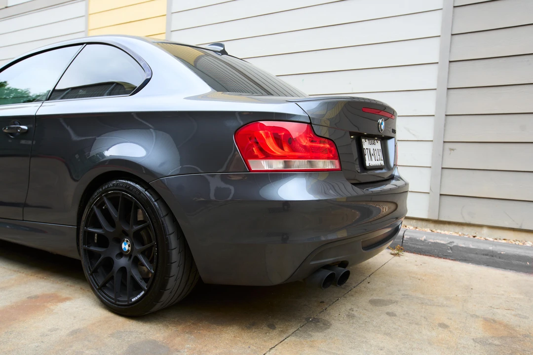 2013 BMW E82 135i & 135is - Image 28 of 31