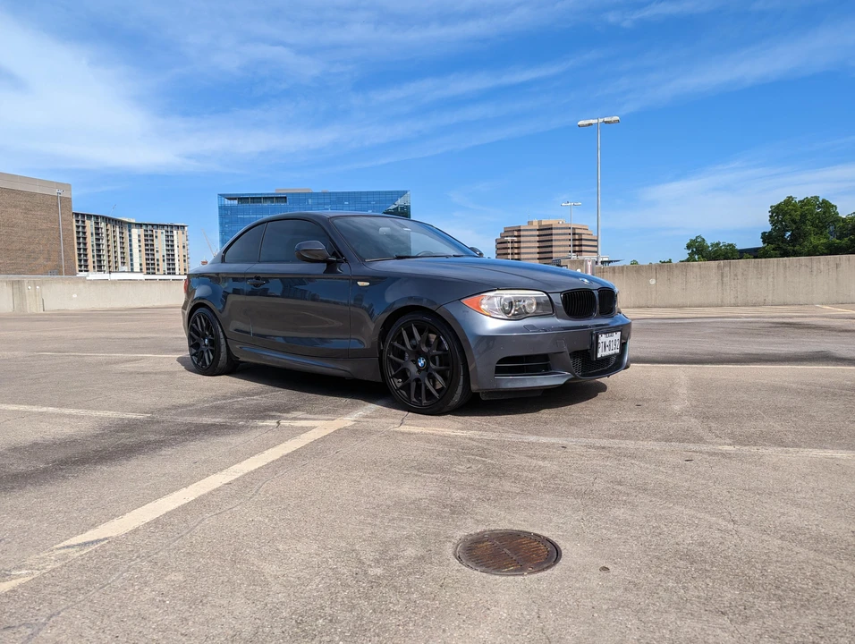 2013 BMW E82 135i & 135is - Image 21 of 31