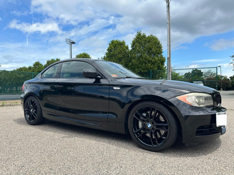 2013 BMW E82 135i & 135is - Image 20 of 31