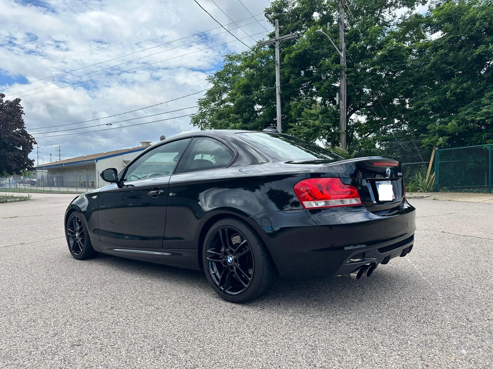 2013 BMW E82 135i & 135is - Image 12 of 31