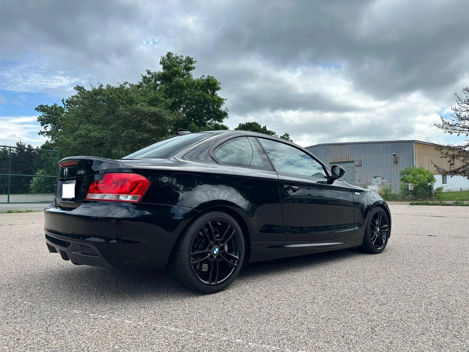 2013 BMW E82 135i & 135is - Image 15 of 31