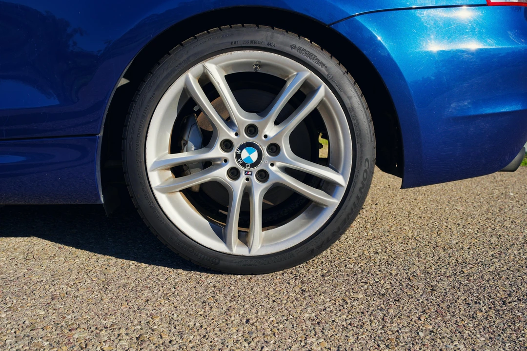 2013 BMW E82 135i & 135is - Image 24 of 31