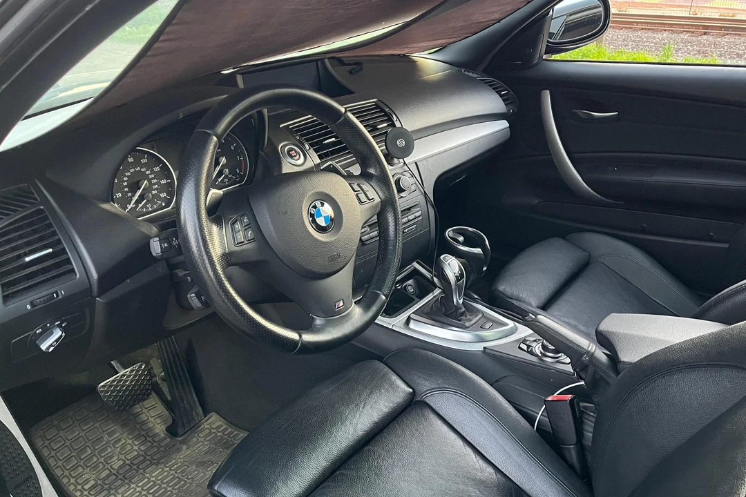 2013 BMW E82 135i & 135is - Image 30 of 31