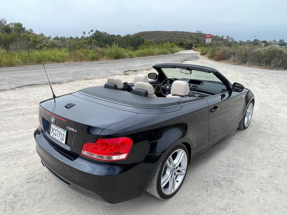 2013 BMW E82 135i & 135is - Image 23 of 24