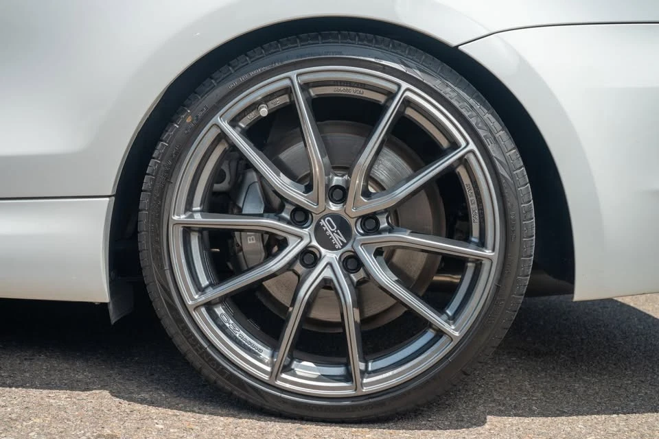 2013 BMW E82 135i & 135is - Image 14 of 19