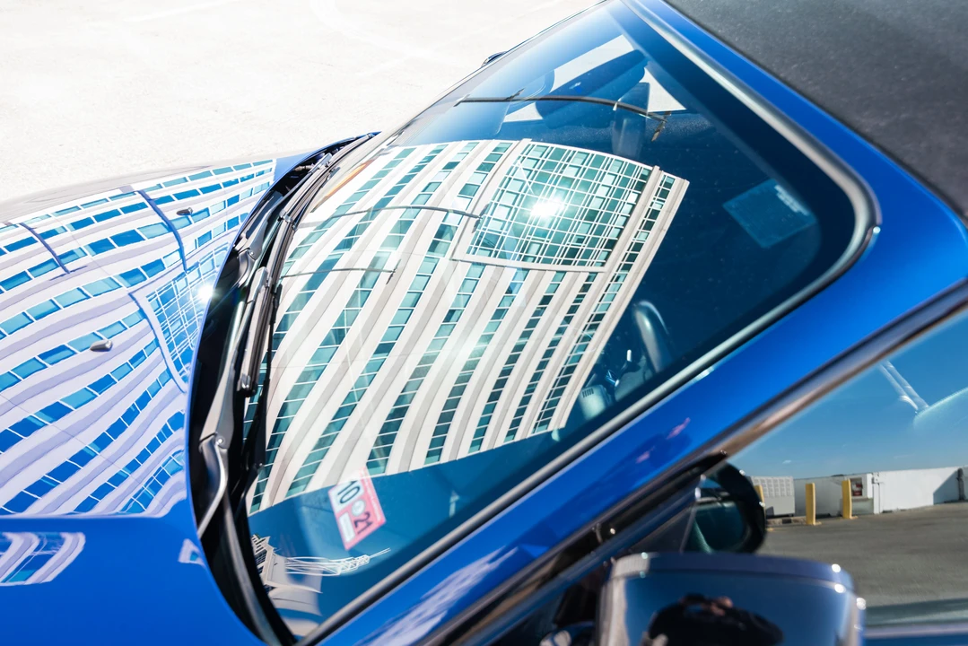 2013 BMW E82 135i & 135is - Image 30 of 31