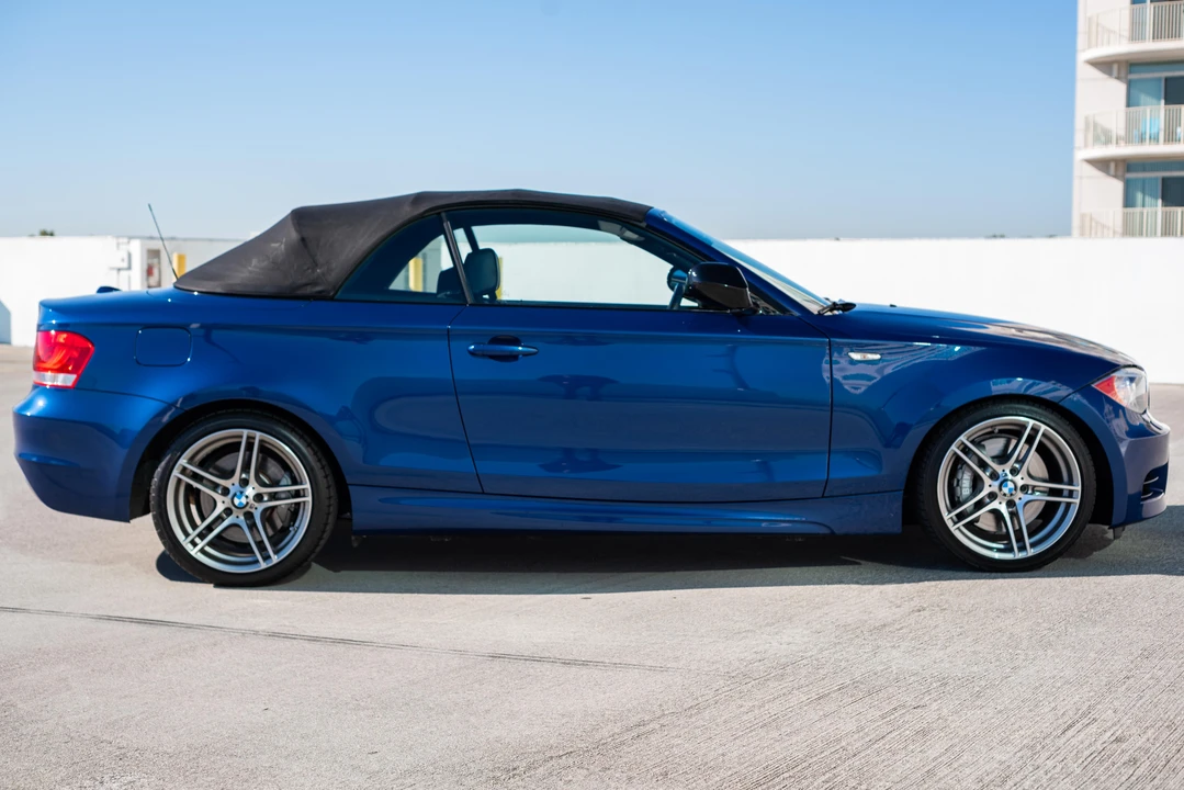 2013 BMW E82 135i & 135is - Image 23 of 31