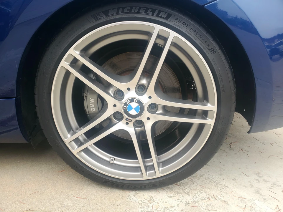 2013 BMW E82 135i & 135is - Image 27 of 31