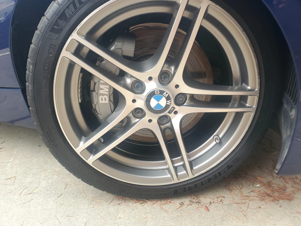 2013 BMW E82 135i & 135is - Image 29 of 31