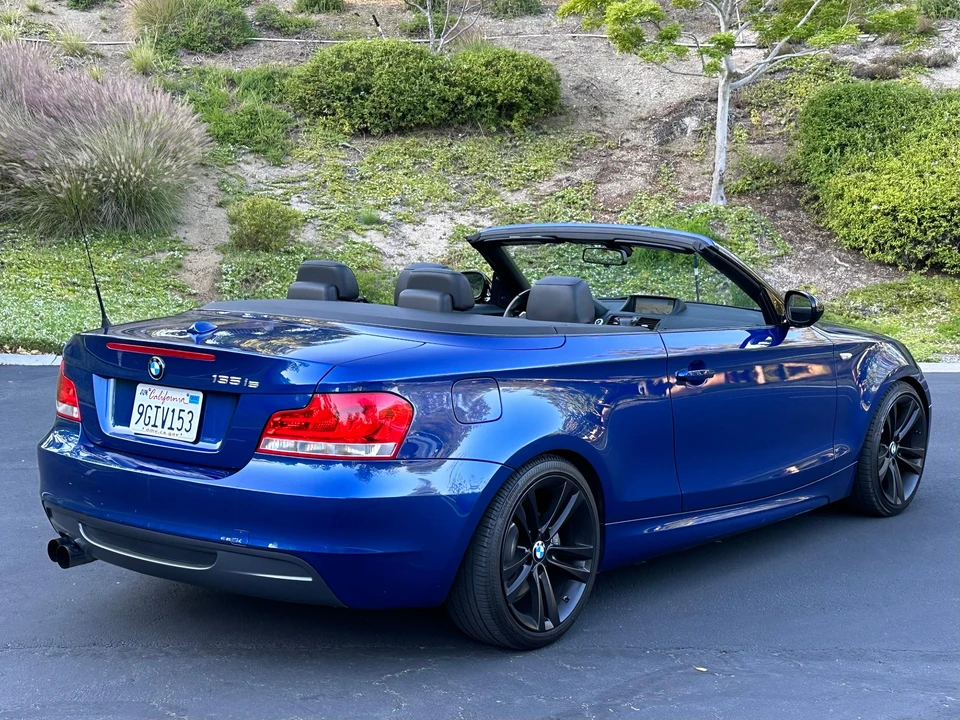 2013 BMW E82 135i & 135is - Image 8 of 31