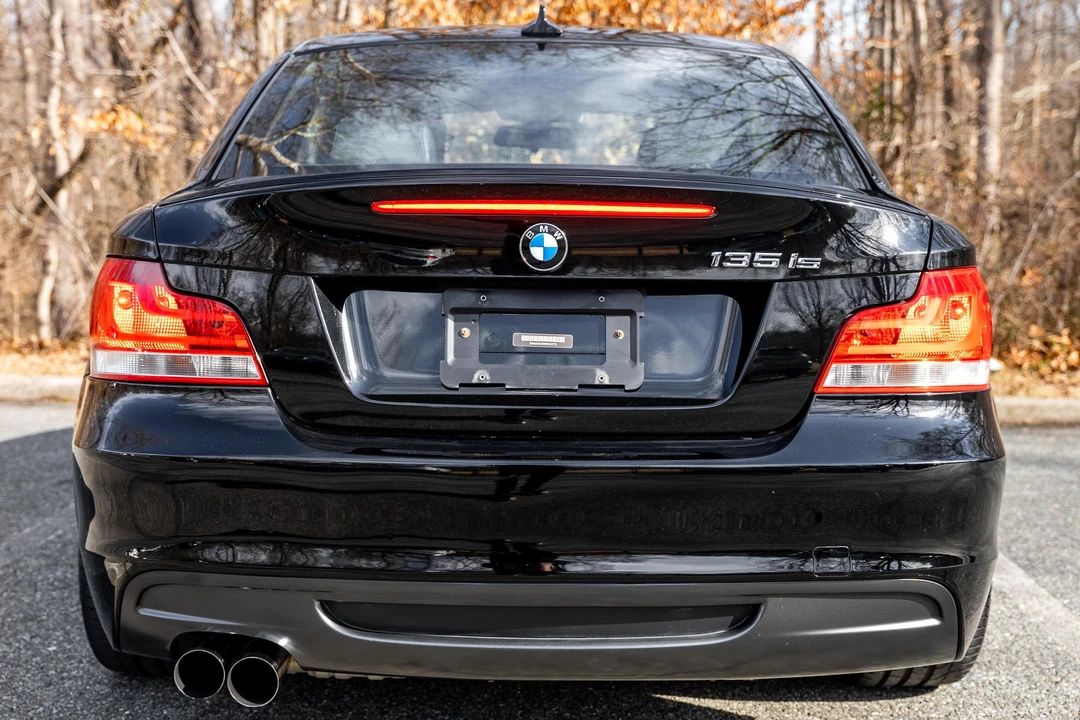 2013 BMW E82 135i & 135is - Image 5 of 31
