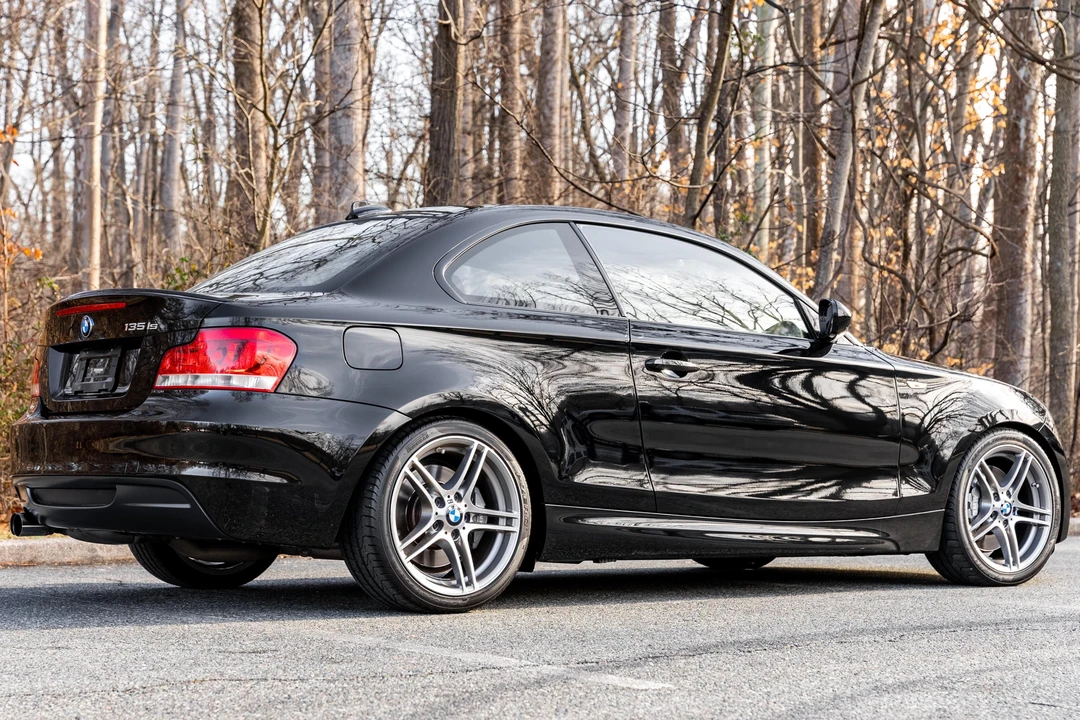 2013 BMW E82 135i & 135is - Image 4 of 31