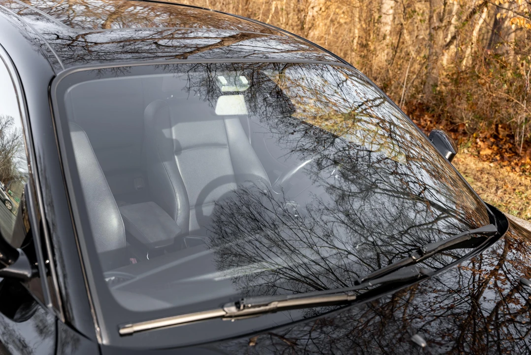 2013 BMW E82 135i & 135is - Image 30 of 31
