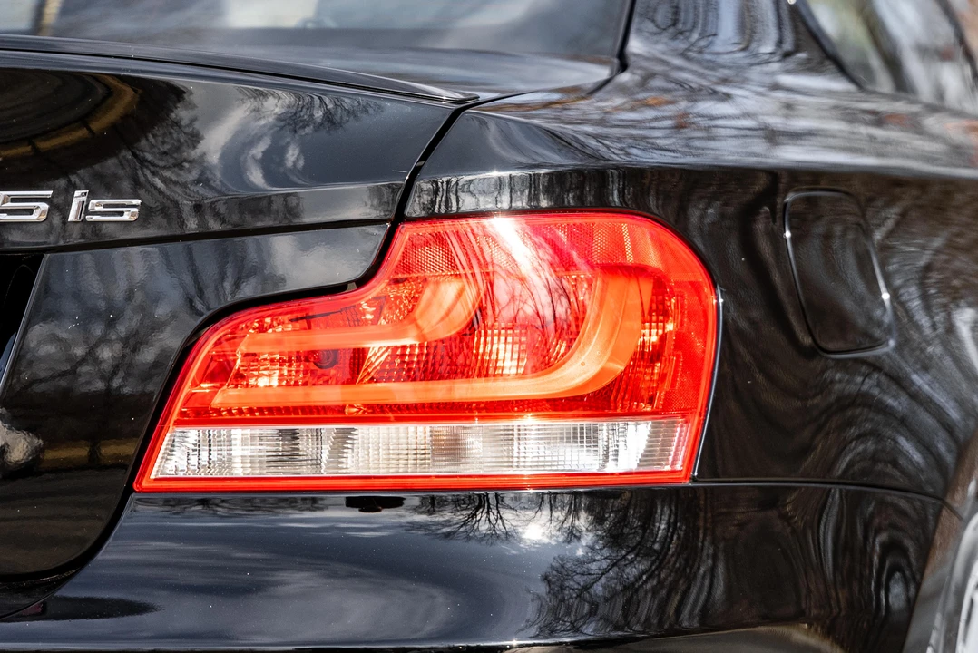 2013 BMW E82 135i & 135is - Image 21 of 31