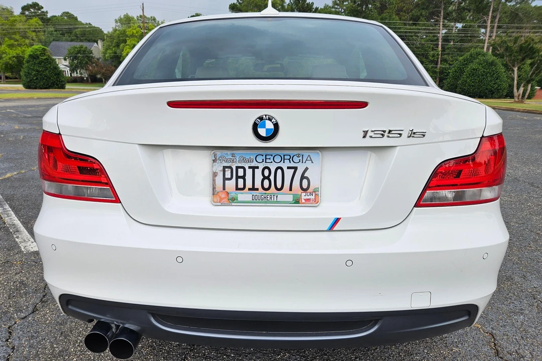 2013 BMW E82 135i & 135is - Image 5 of 31