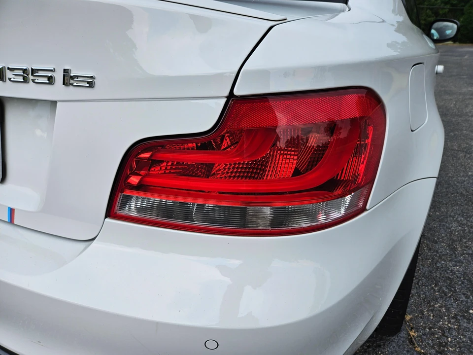 2013 BMW E82 135i & 135is - Image 15 of 31