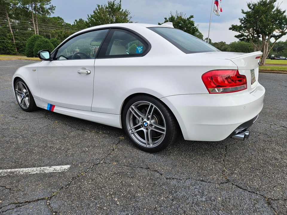 2013 BMW E82 135i & 135is - Image 7 of 31