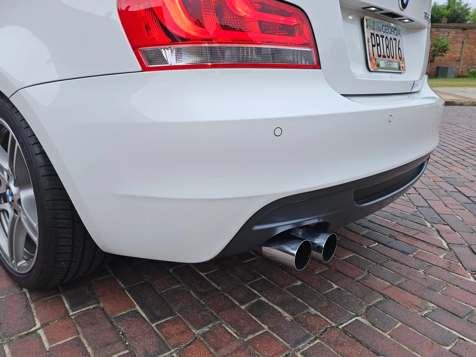 2013 BMW E82 135i & 135is - Image 14 of 31