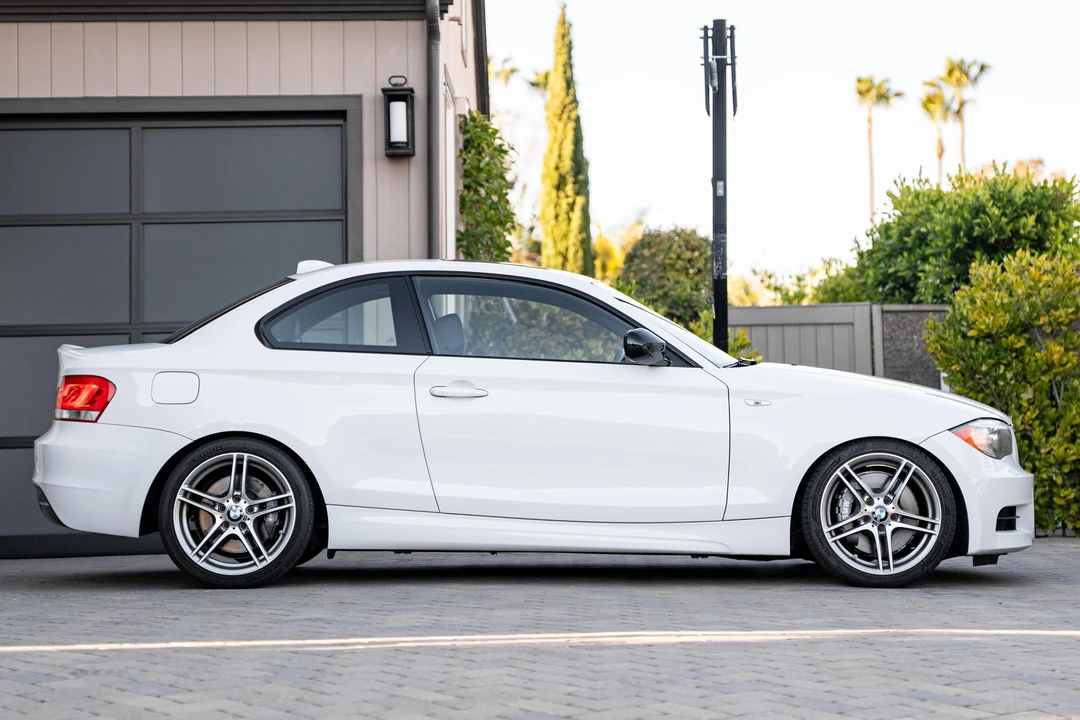 2013 BMW E82 135i & 135is - Image 3 of 31