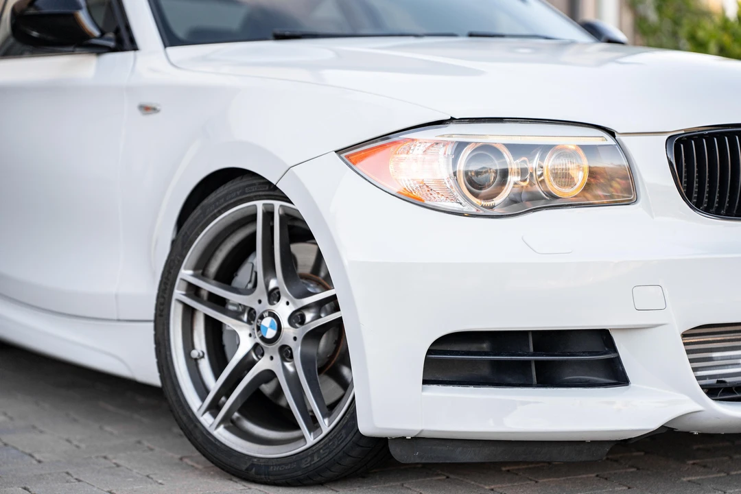 2013 BMW E82 135i & 135is - Image 11 of 31