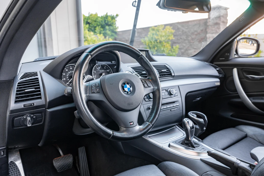2013 BMW E82 135i & 135is - Image 25 of 31