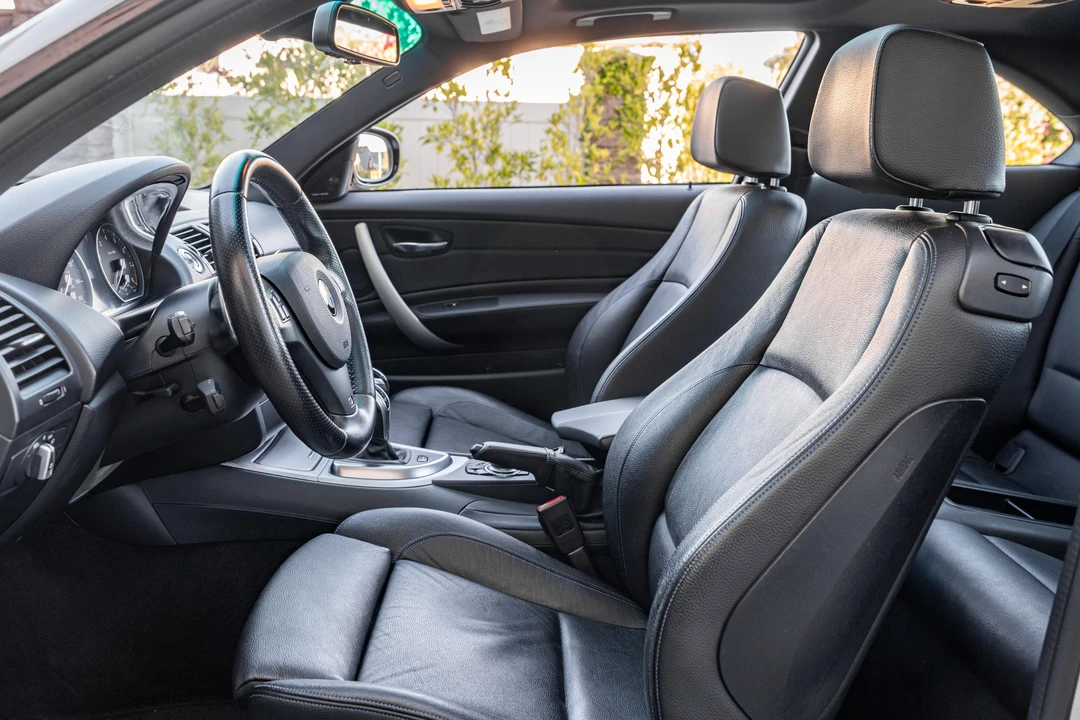 2013 BMW E82 135i & 135is - Image 29 of 31
