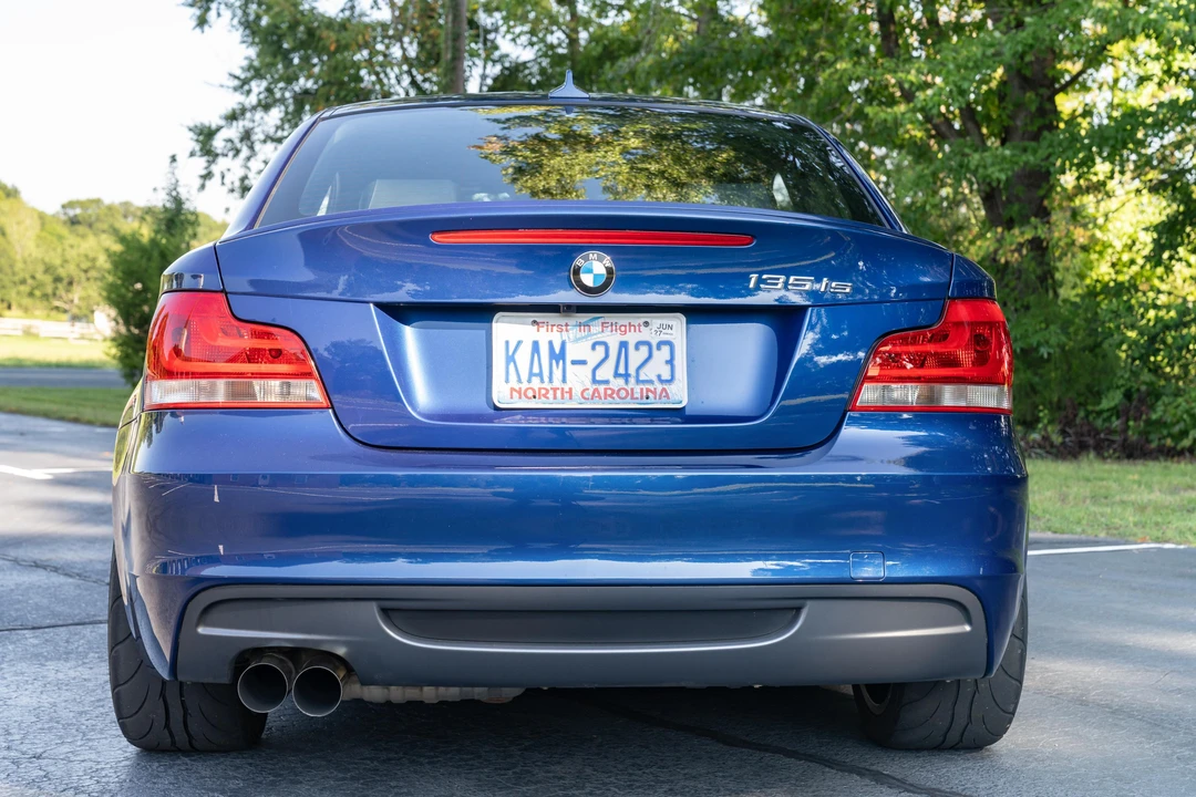 2013 BMW E82 135i & 135is - Image 5 of 31