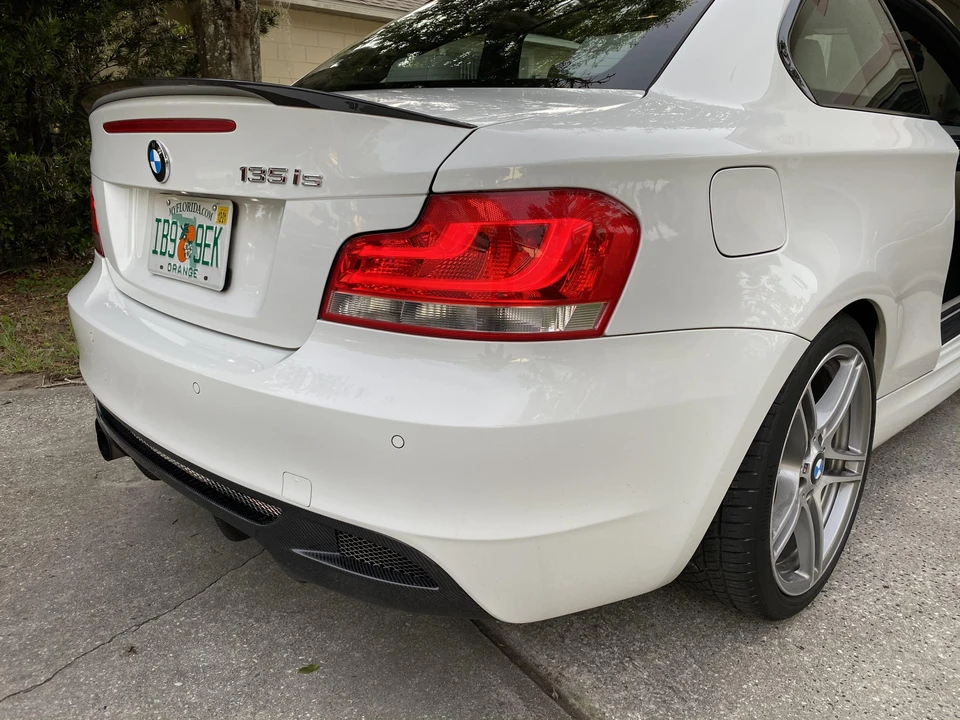 2013 BMW E82 135i & 135is - Image 17 of 20