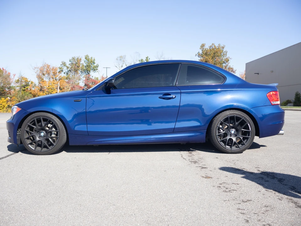 2013 BMW E82 135i & 135is - Image 8 of 31