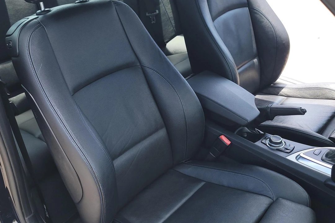 2013 BMW E82 135i & 135is - Image 17 of 31