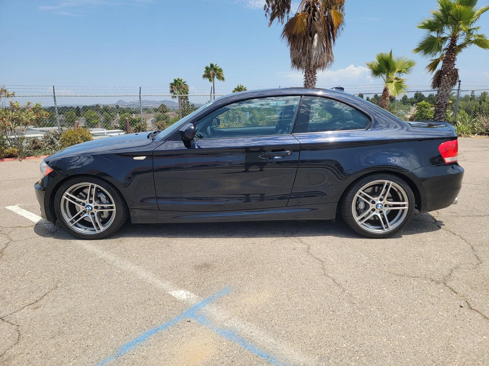2013 BMW E82 135i & 135is - Image 6 of 31