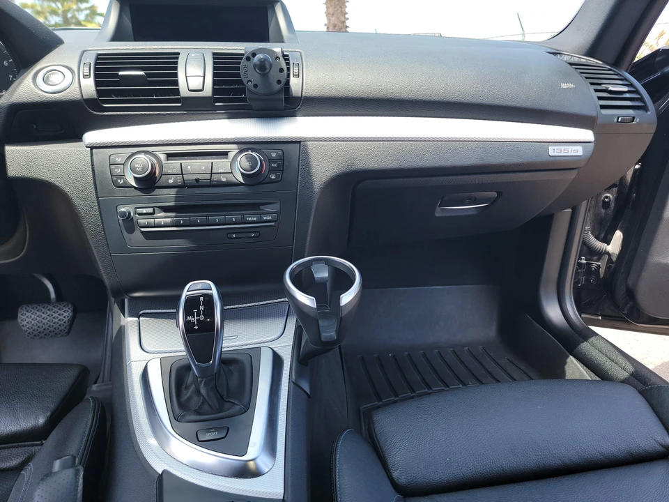 2013 BMW E82 135i & 135is - Image 26 of 31