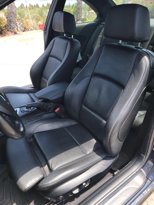 2013 BMW E82 135i & 135is - Image 20 of 31