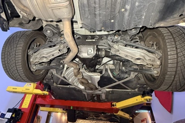 2013 BMW E82 135i & 135is - Image 7 of 8
