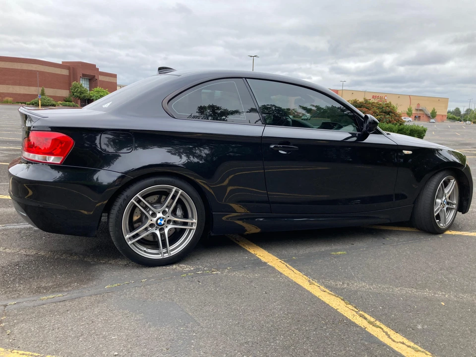 2013 BMW E82 135i & 135is - Image 23 of 31