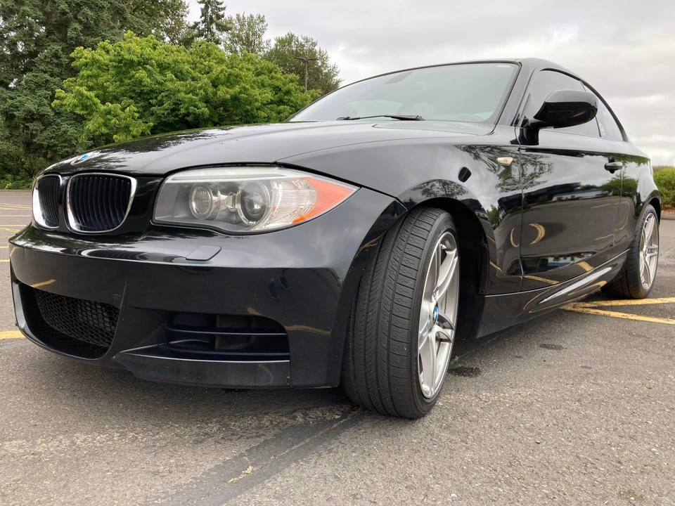 2013 BMW E82 135i & 135is - Image 11 of 31