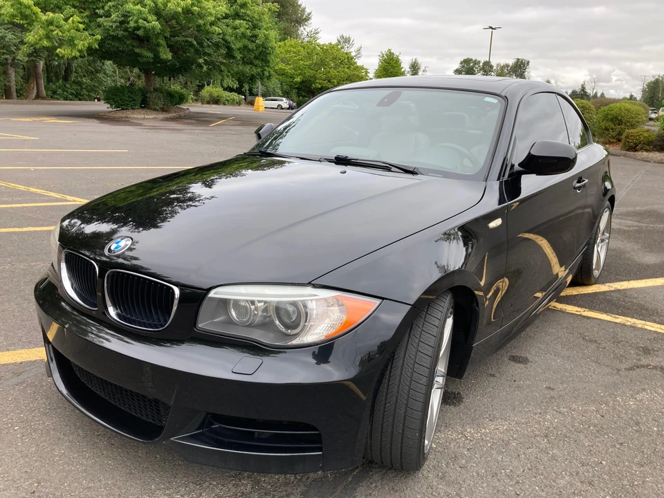 2013 BMW E82 135i & 135is - Image 9 of 31