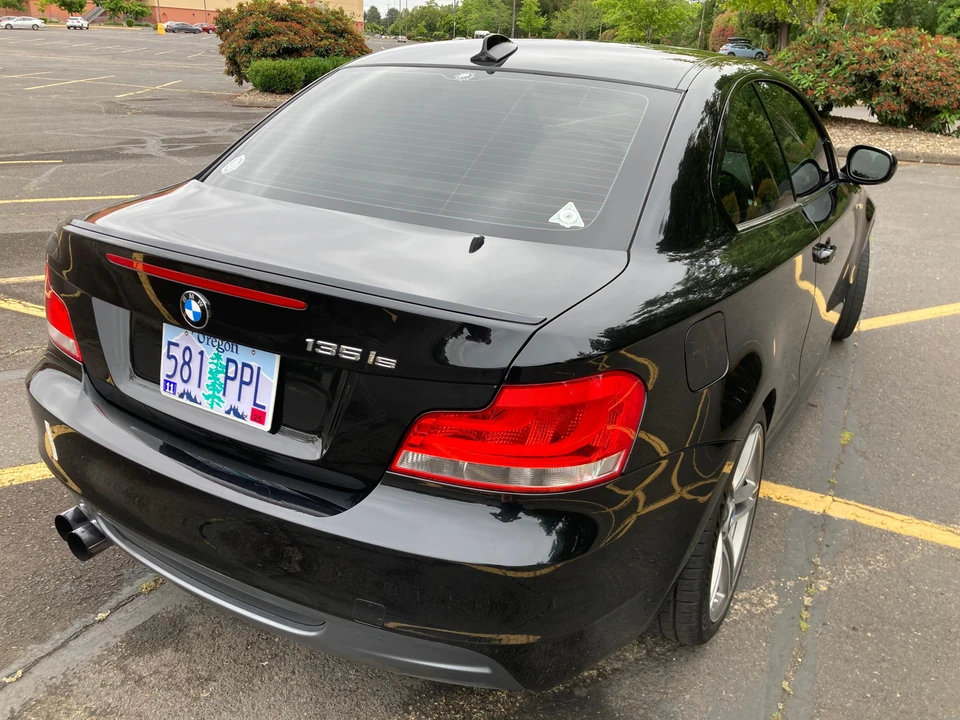 2013 BMW E82 135i & 135is - Image 21 of 31