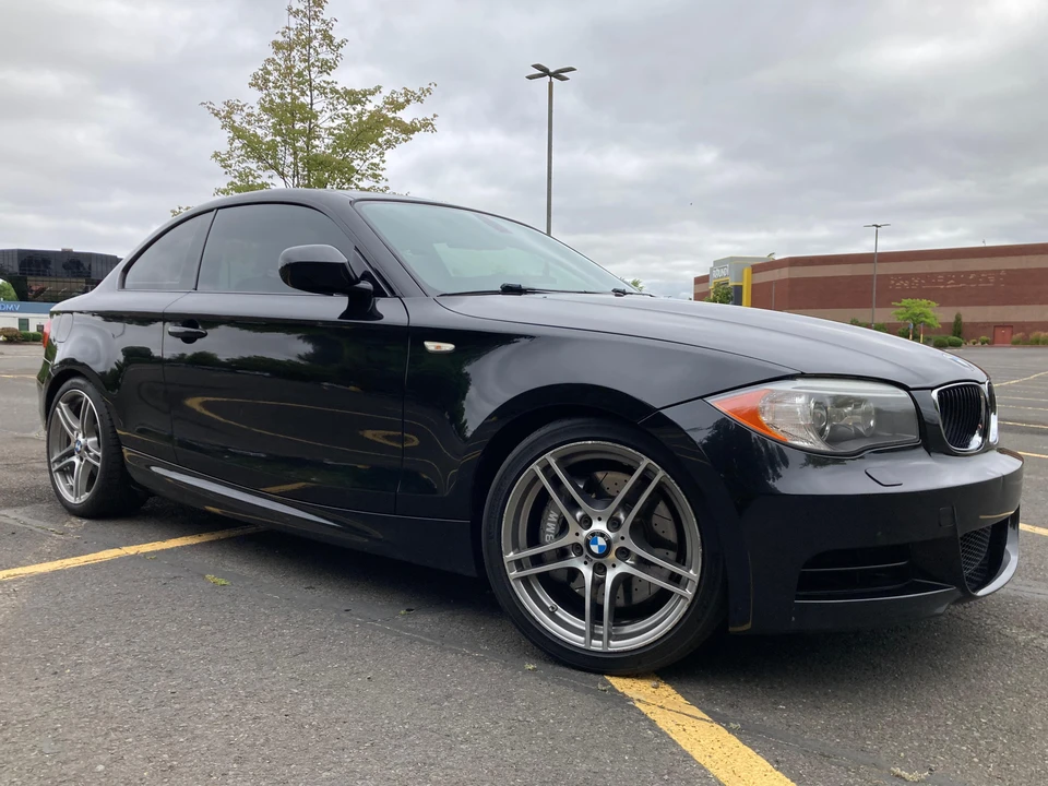 2013 BMW E82 135i & 135is - Image 25 of 31