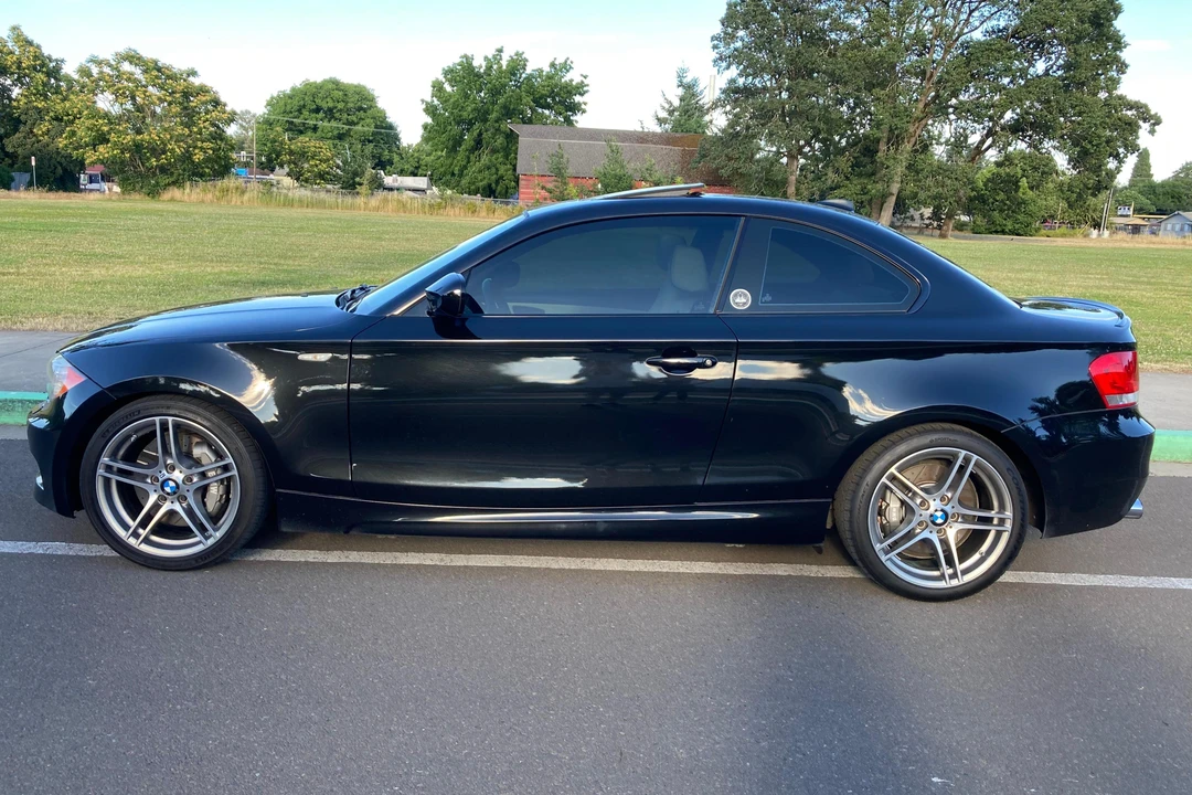 2013 BMW E82 135i & 135is - Image 3 of 31