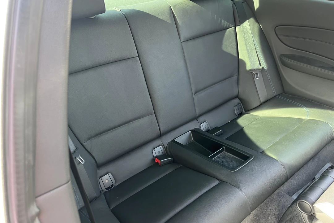 2013 BMW E82 135i & 135is - Image 20 of 31