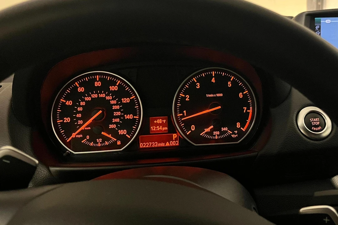 2013 BMW E82 135i & 135is - Image 21 of 31