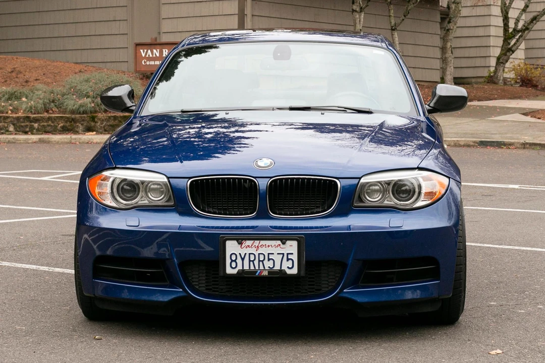 2013 BMW E82 135i & 135is - Image 2 of 31