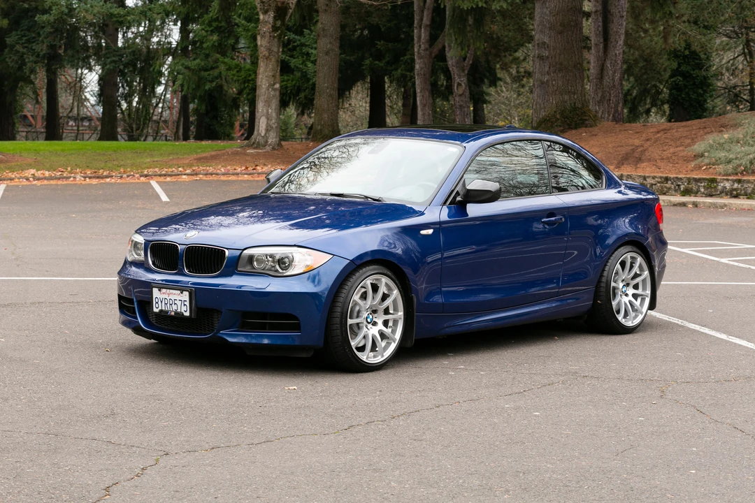 2013 BMW E82 135i & 135is - Image 8 of 31