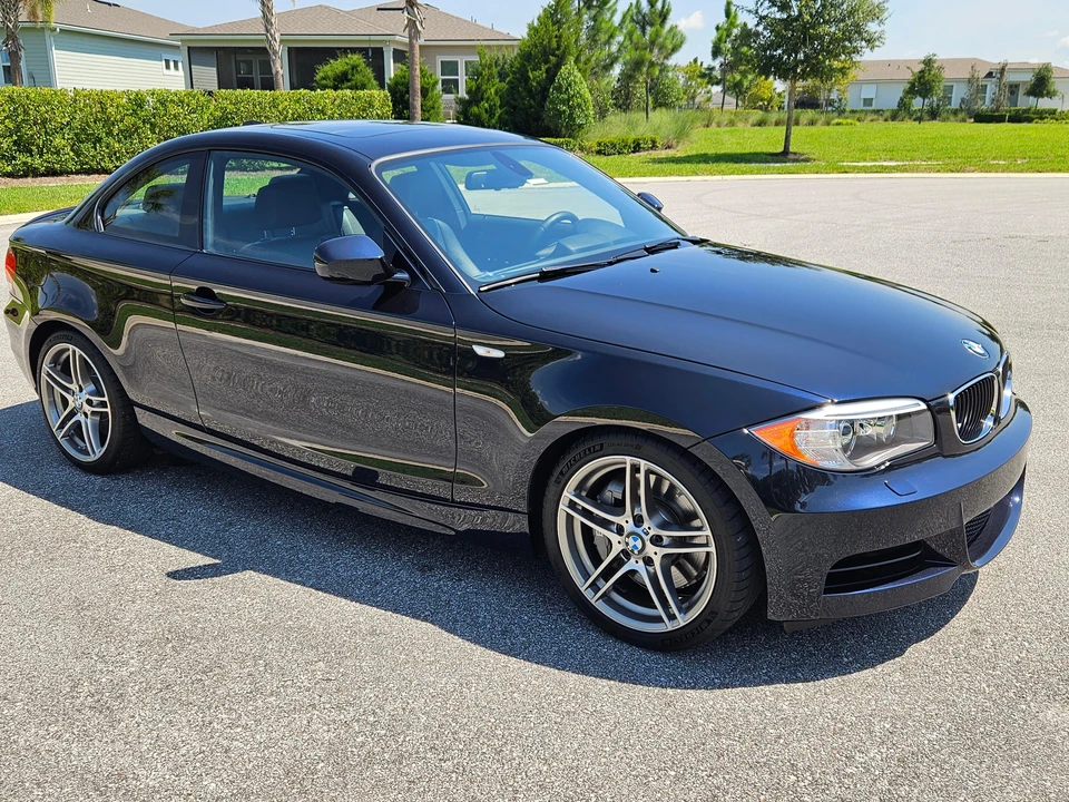 2013 BMW E82 135i & 135is - Image 18 of 31
