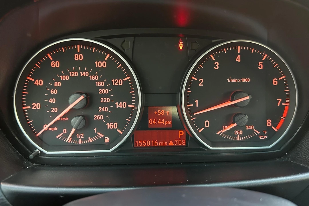 2013 BMW E82 135i & 135is - Image 26 of 31