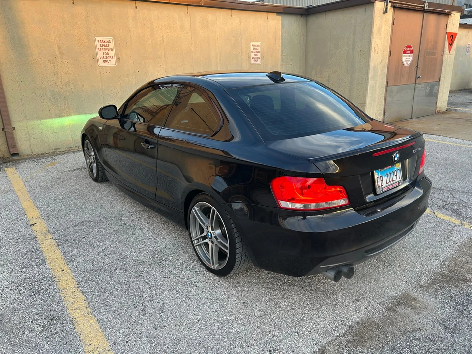 2013 BMW E82 135i & 135is - Image 10 of 31