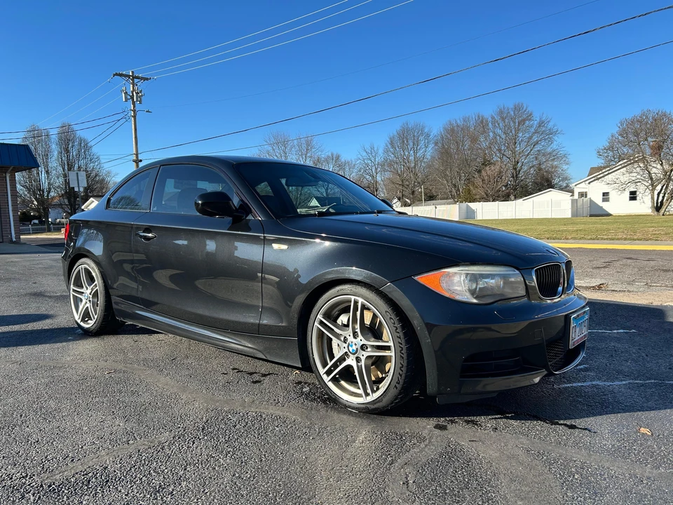 2013 BMW E82 135i & 135is - Image 15 of 31