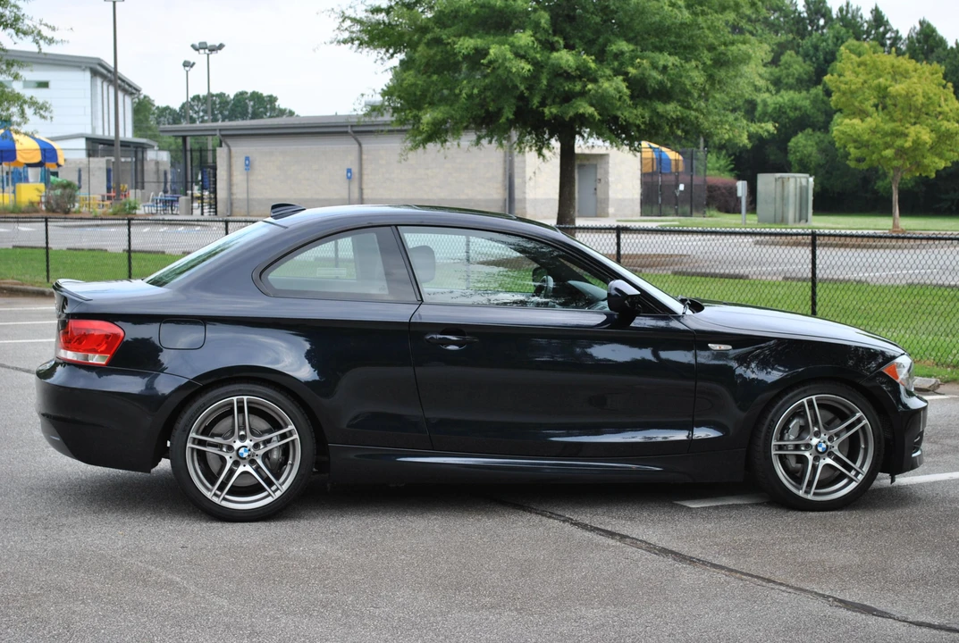 2013 BMW E82 135i & 135is - Image 23 of 28