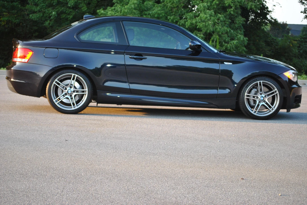 2013 BMW E82 135i & 135is - Image 25 of 28